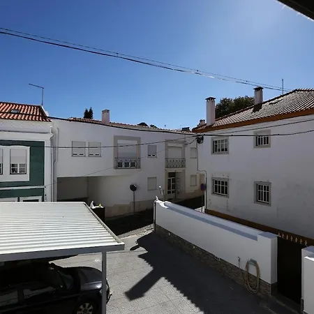 Sea View By Mateus & Justiniano * Nazaré