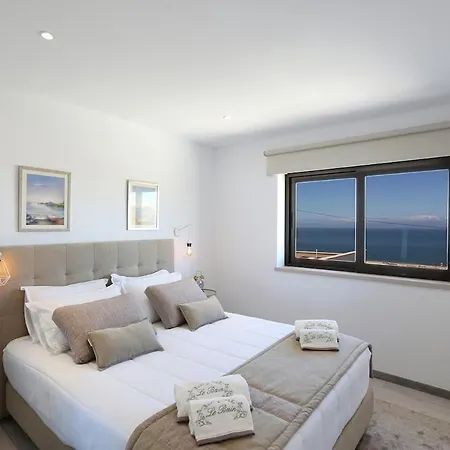 Sea View By Mateus & Justiniano * 나자레